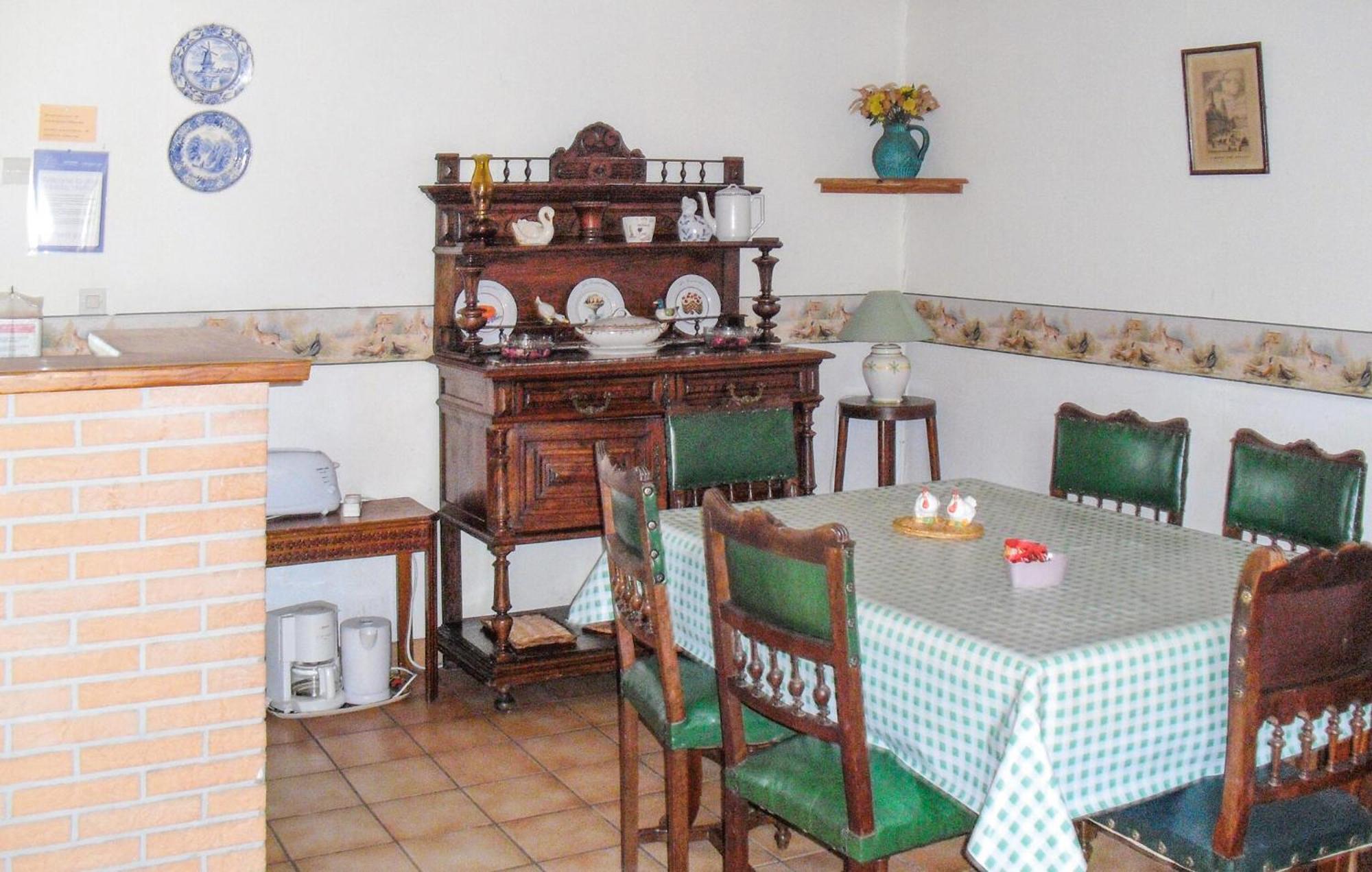 3 Bedroom Beautiful Home In Hames Boucres Dış mekan fotoğraf